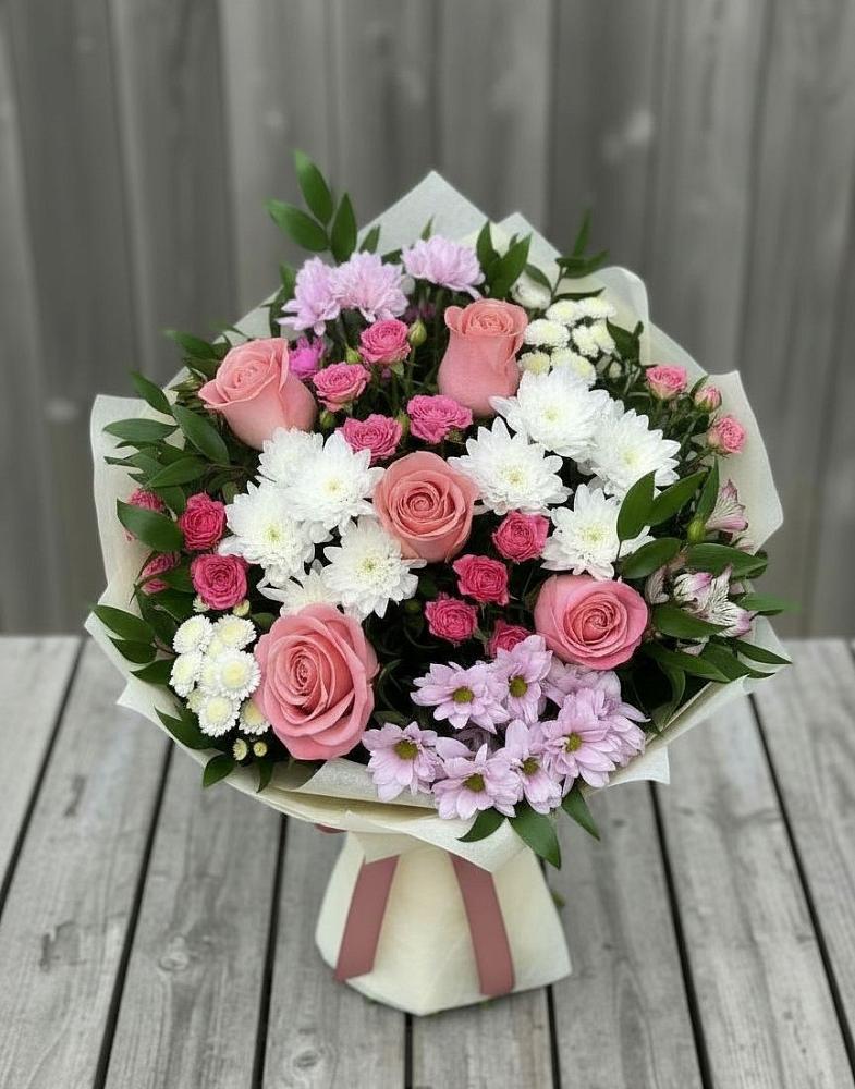 Букет цветов из: Альстромерии, Гвоздики, Розы и Хризантемы в Озинках