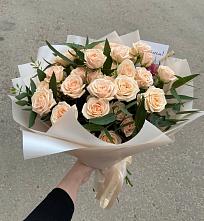 Букет Кремовые розы Латте в Озинках