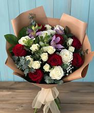 Букет цветов из:  Розы и Альстромерии в Озинках