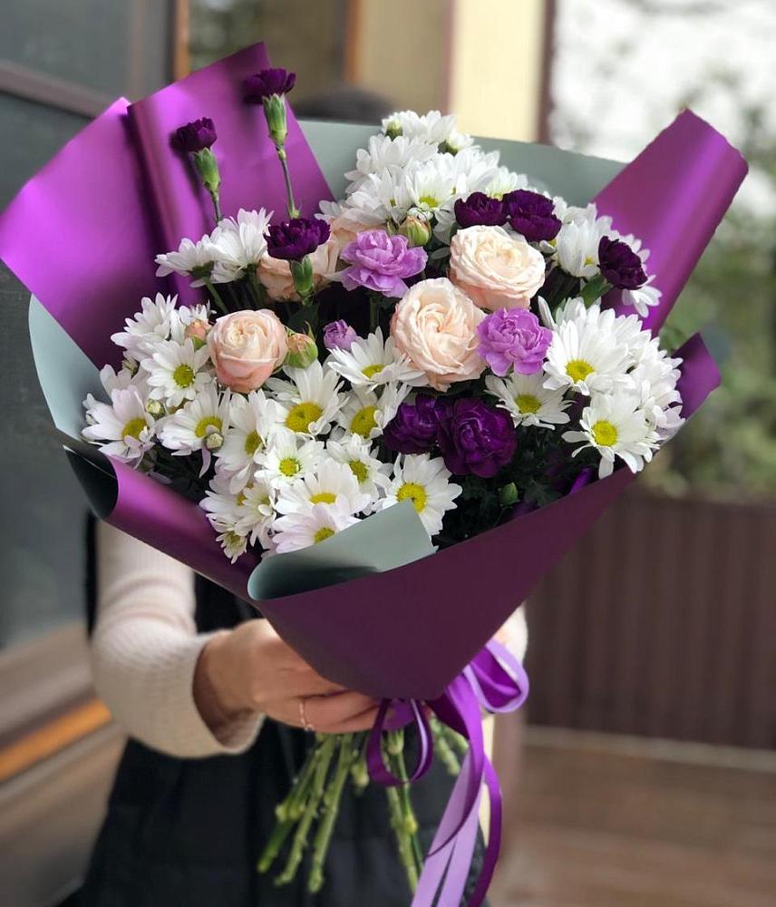 Букет цветов из: Хризантемы, Гвоздики и Розы в Озинках