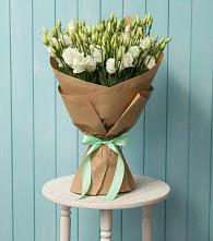 Букет цветов из:  Лизиантусы в Озинках