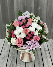 Букет цветов из:  Альстромерии, Гвоздики, Розы и Хризантемы в Озинках