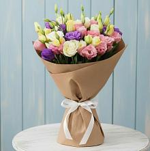 Букет цветов из:  Лизиантусы в Озинках