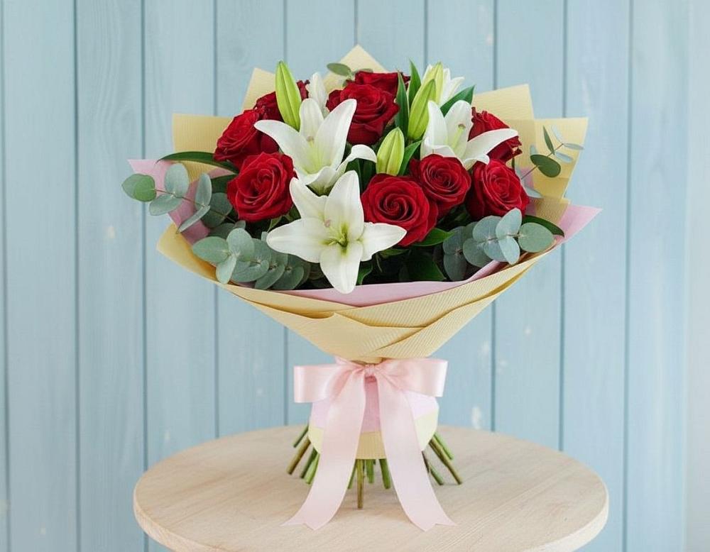 Букет цветов из: Лилии и Розы в Озинках